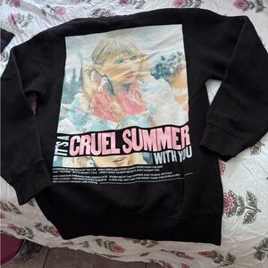 Taylor Swift Black Lover Sweatshirt